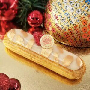 Éclair passion framboise en habits de fête